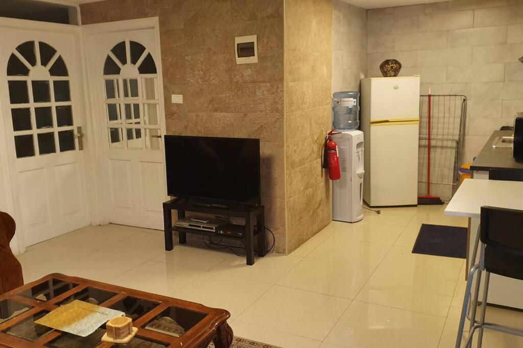 'C' Dazzling Modern 2 Bdrm Apt In Khalda Free Wifi Amman Zewnętrze zdjęcie